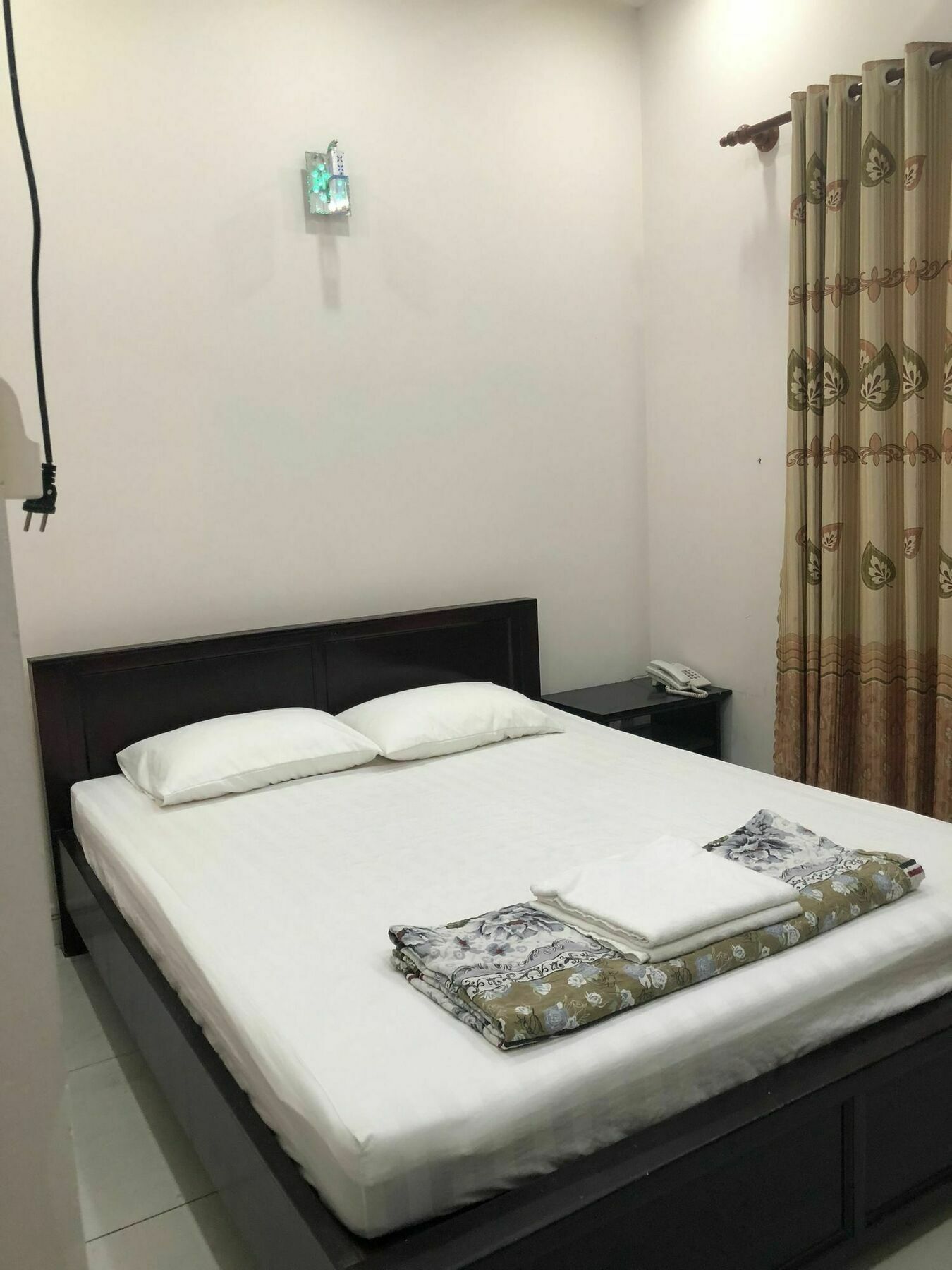 Oyo 395 Anh Quoc Hotel ホーチミン市 エクステリア 写真